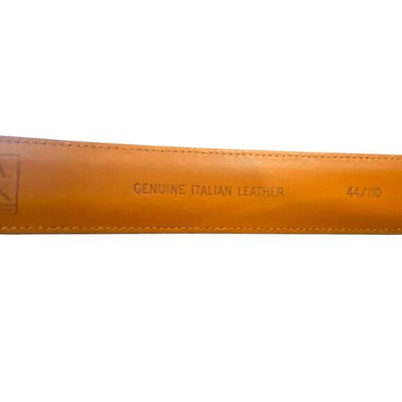 JoS. A. BANK Black Genuine Leather Belt Men's Size 44/110 Chrome Buckle - Picture 5 of 7